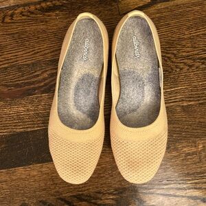Allbirds Women's Beige Ballet Flats Tree Breezers Sz 8.5